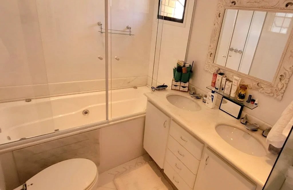 Apartamento à venda com 4 suítes em Vila Andrade, São Paulo, SP