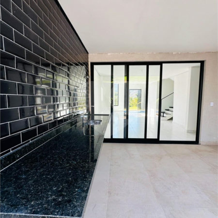 Casa à venda com 3 suítes no condomínio Buona Vitta I, Atibaia - SP