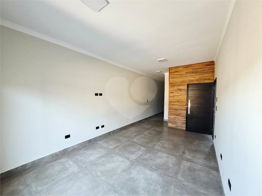 Sobrado à venda com 3 quartos, sendo 1 suíte, em Jardim do Lago, Atibaia, SP