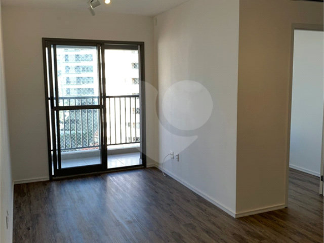 Apartamento à venda com 2 quartos, sendo 1 suíte,  em Vila Guarani, São Paulo, SP
