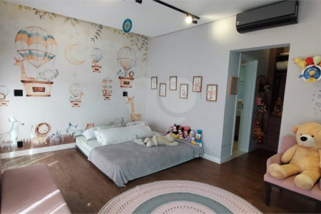 Casa à venda com 3 suítes no condomínio Figueira Garden, Atibaia - SP