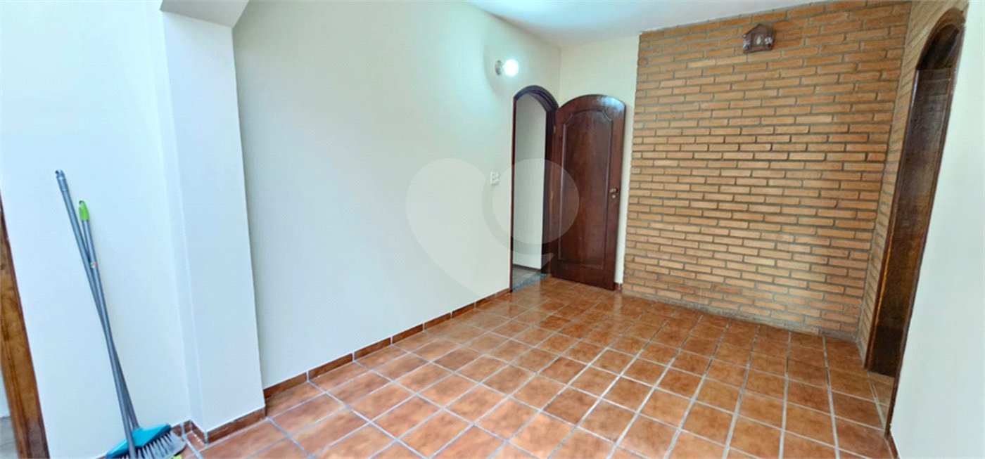 Sobrado à venda com 3 quartos, sendo 1 suíte,  em Jardim Humaitá, São Paulo, SP