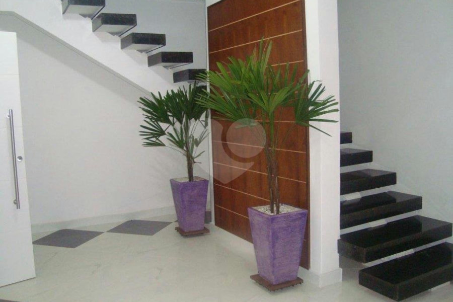 Casa à venda com 4 quartos, sendo 3 suítes, em Recreio Campo Verde, Ibiúna, SP