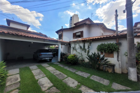 Casa à venda com 3 quartos, sendo 1 suíte, no condomínio Residencial Vila Verde, Sorocaba - SP