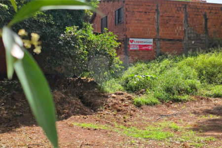 Terreno à venda no Centro, Ibitinga, SP