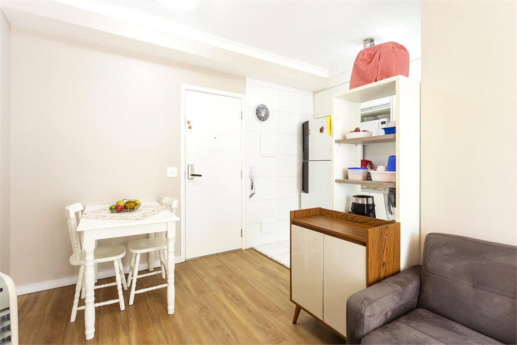 Apartamento à venda com 2 quartos, sendo 1 suíte, em Jardim Marajoara, São Paulo, SP