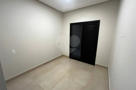 Casa à venda com 3 quartos, sendo 1 suíte,  em Vila Progresso, Itapetininga, SP