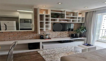 Apartamento à venda com 2 quartos em Parque Reboucas, São Paulo, SP
