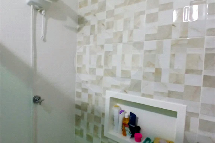 Sobrado à venda com 3 quartos, sendo 1 suíte,  em Tremembé, São Paulo, SP