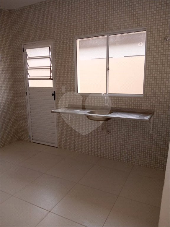 Casa à venda com 2 quartos, sendo 1 suíte, no Centro, Mairinque, SP