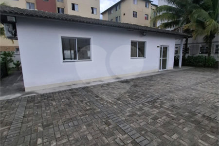 Apartamento à venda com 2 quartos em Santa Cruz, Rio de Janeiro, RJ