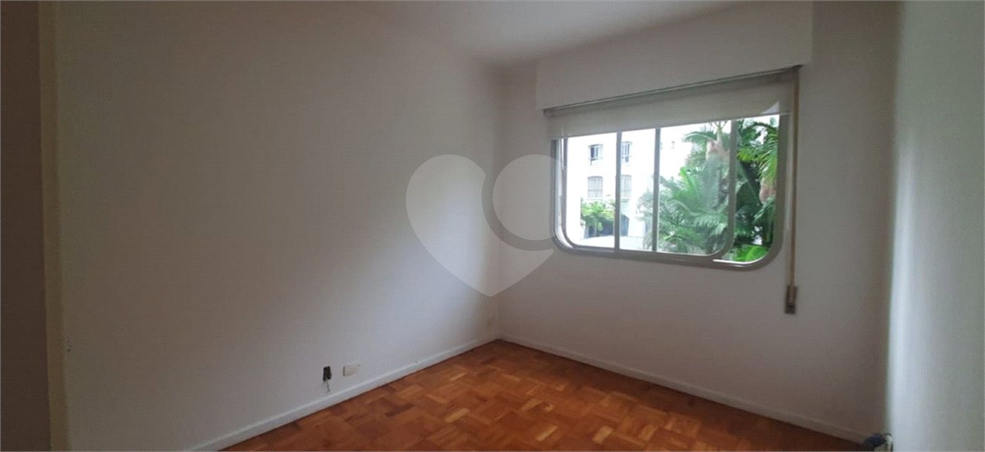 Apartamento para alugar com 3 quartos, sendo 1 suíte,  em Jardim Marajoara, São Paulo, SP