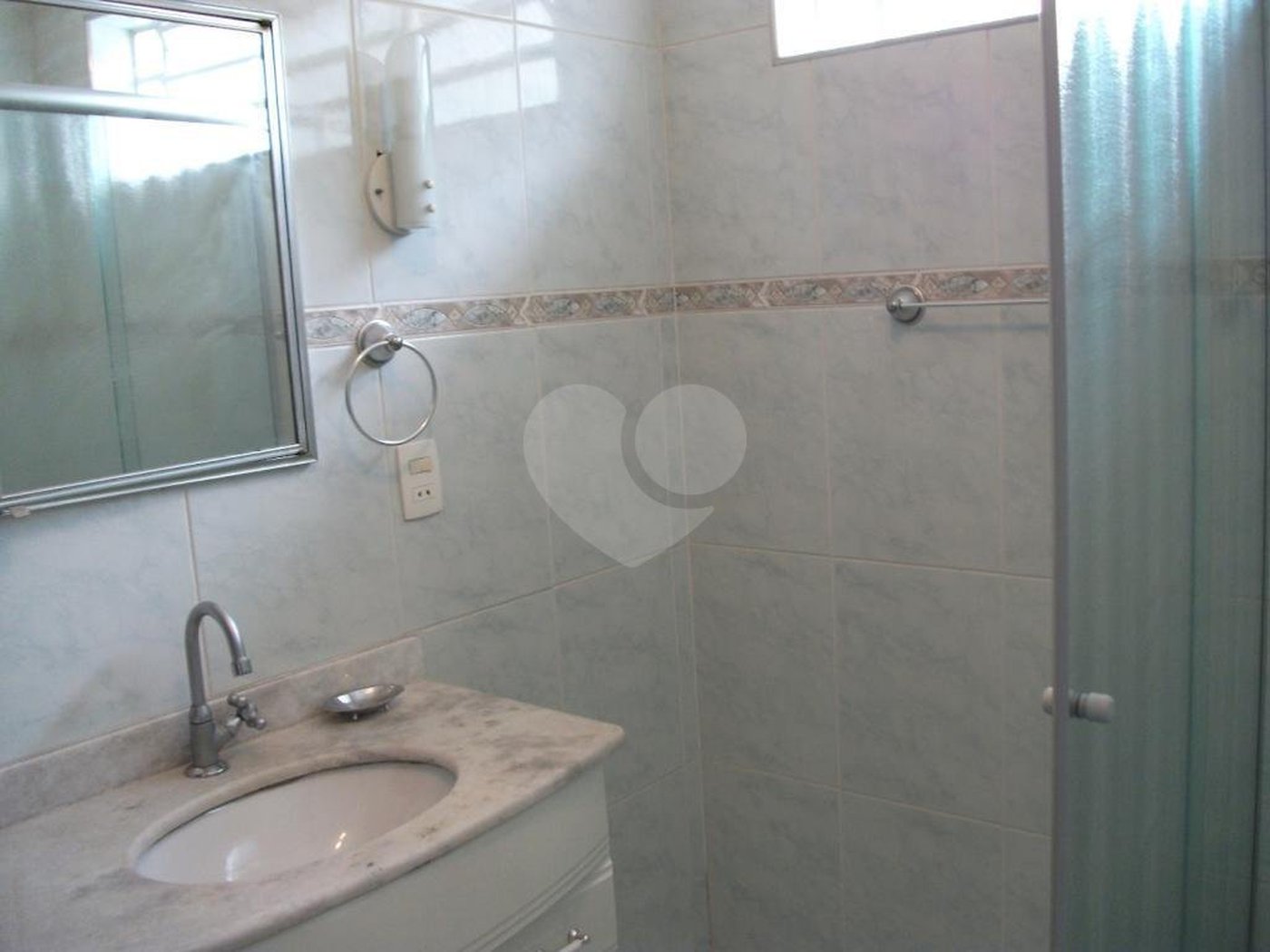 Sobrado à venda com 3 quartos, sendo 1 suíte,  em Jardim Vila Mariana, São Paulo, SP
