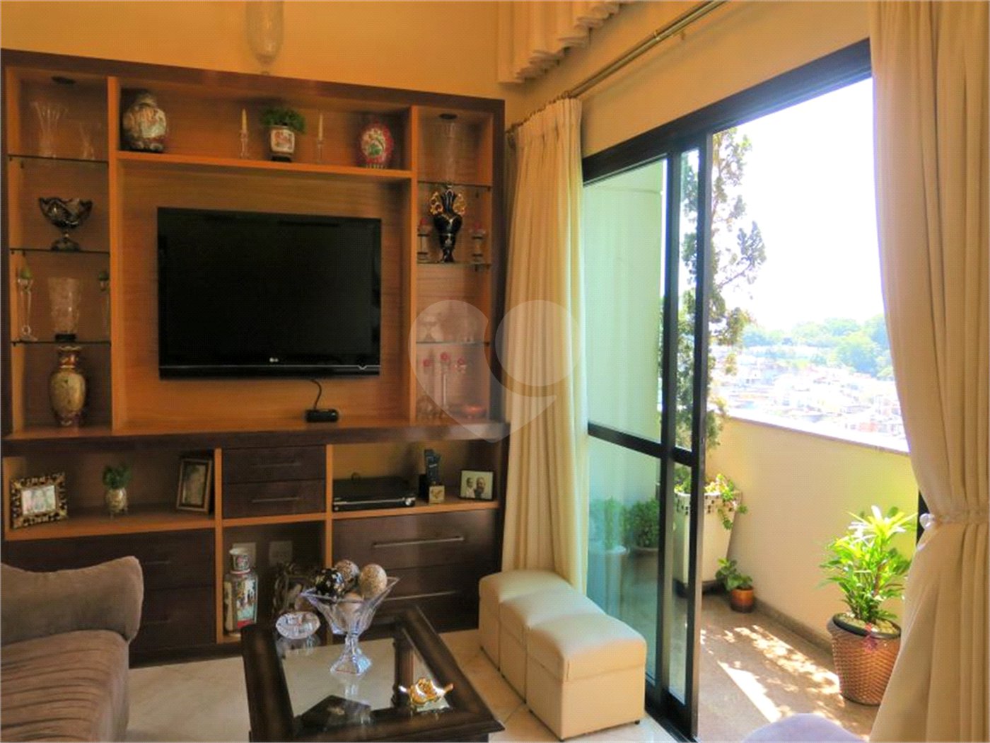 Apartamento à venda com 4 quartos, sendo 3 suítes, em Vila Suzana, São Paulo, SP