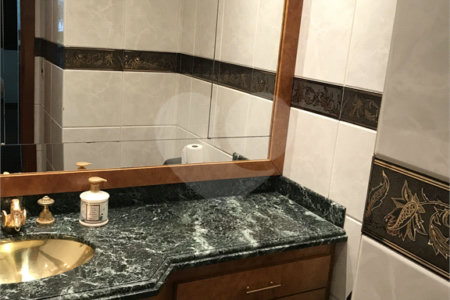 Apartamento à venda com 4 quartos, sendo 1 suíte, em Vila Uberabinha, São Paulo, SP