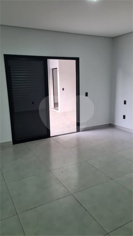 Casa à venda com 3 quartos, sendo 2 suítes, no condomínio Campos do Conde Ii, Paulínia - SP