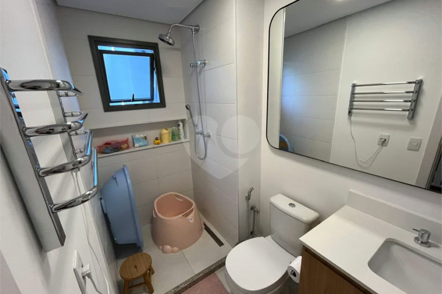 Apartamento à venda com 4 quartos, sendo 2 suítes, em Perdizes, São Paulo, SP