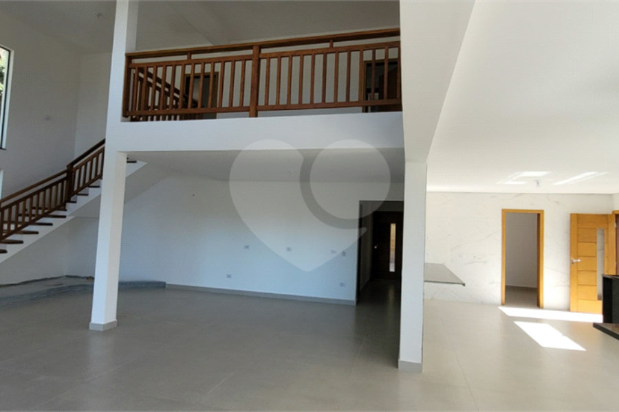Casa à venda com 4 suítes no condomínio Sausalito, Mairiporã - SP