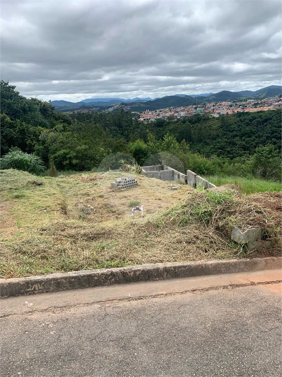 Terreno à venda em Cachoeirinha, Bom Jesus dos Perdões, SP