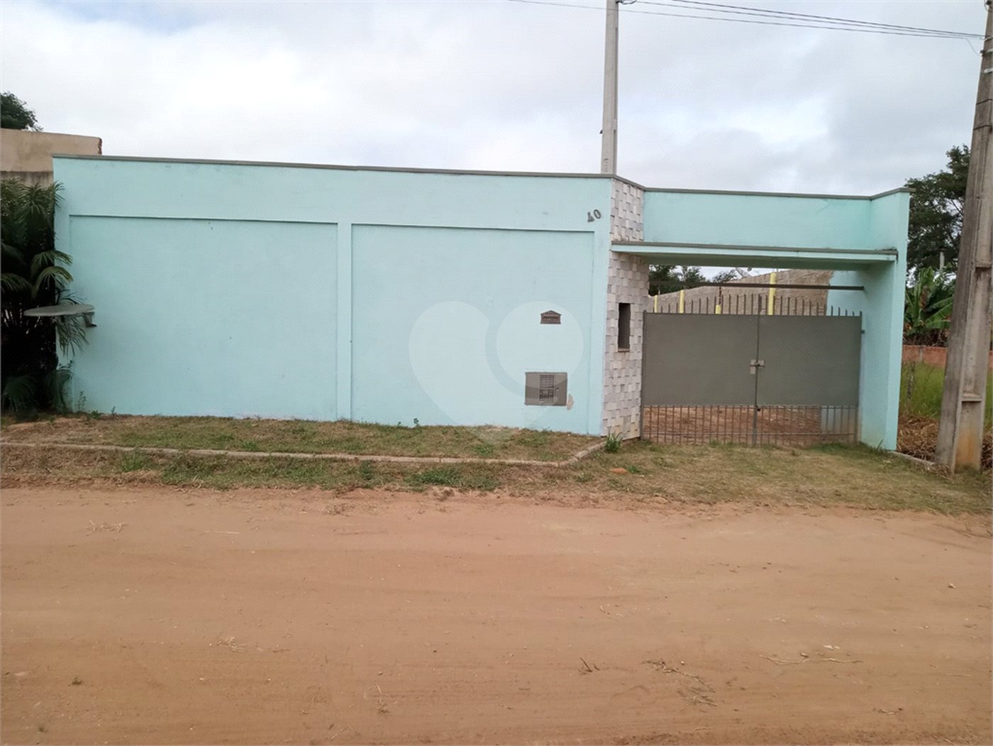Chácara à venda com 2 quartos, sendo 1 suíte, em Área Rural de Alambari, Alambari, SP
