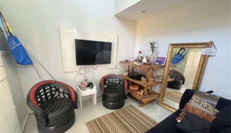Casa à venda com 2 quartos, sendo 1 suíte,  em Estância Conceição, Itapetininga, SP