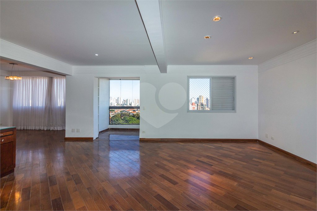 Duplex à venda com 1 quarto, sendo 3 suítes, em Vila Paulicéia, São Paulo, SP
