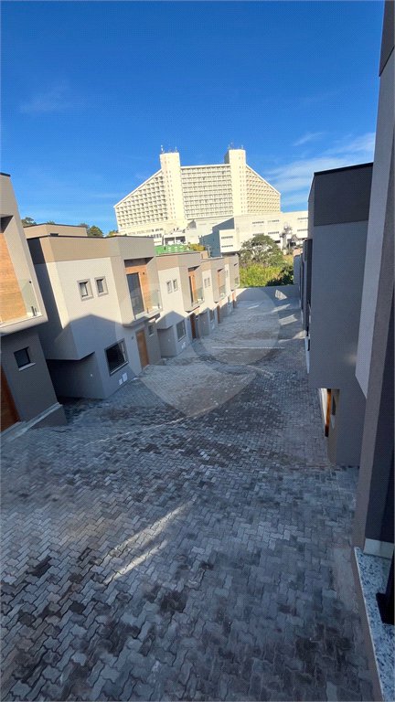 Villagio à venda com 2 suítes em Jardim Santo Antônio, Atibaia, SP