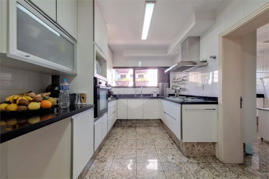 Apartamento à venda com 3 suítes em Santana, São Paulo, SP