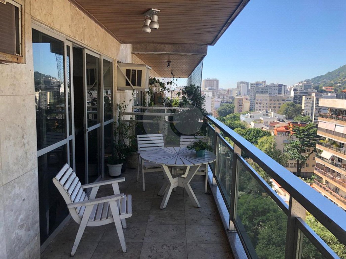 Apartamento à venda com 4 quartos, sendo 1 suíte,  em Tijuca, Rio de Janeiro, RJ