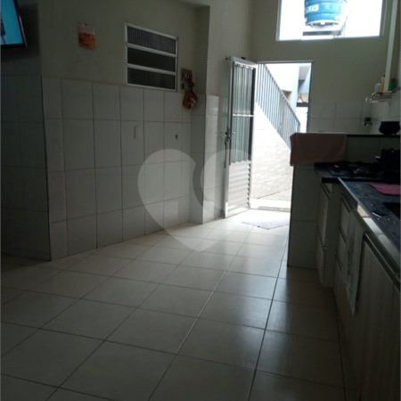 Sobrado à venda com 5 quartos em Jardim Itapuã, Sorocaba, SP