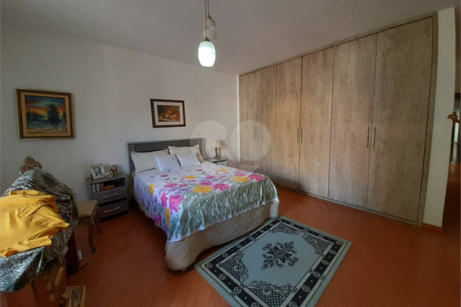 Sobrado à venda com 4 quartos, sendo 2 suítes, em Jardim Franca, São Paulo, SP