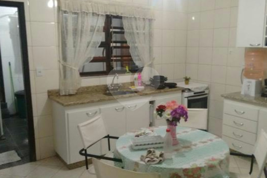 Sobrado à venda com 2 quartos em Vila Gustavo, São Paulo, SP