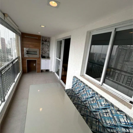 Apartamento à venda com 3 quartos, sendo 1 suíte, em Vila Andrade, São Paulo, SP