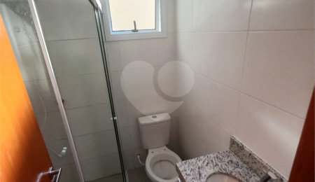 Casa em condomínio para alugar com 2 quartos em Vila Germinal, São Paulo, SP