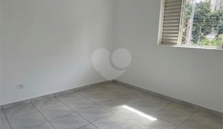 Apartamento para alugar com 3 quartos, sendo 1 suíte,  em Jardim Previdência, São Paulo, SP