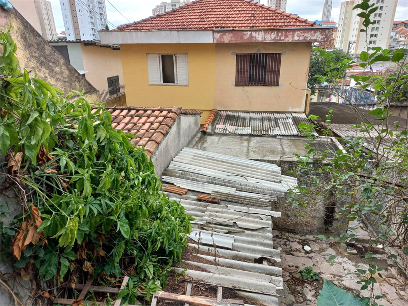 Casa à venda com 2 quartos em Vila Mazzei, São Paulo, SP