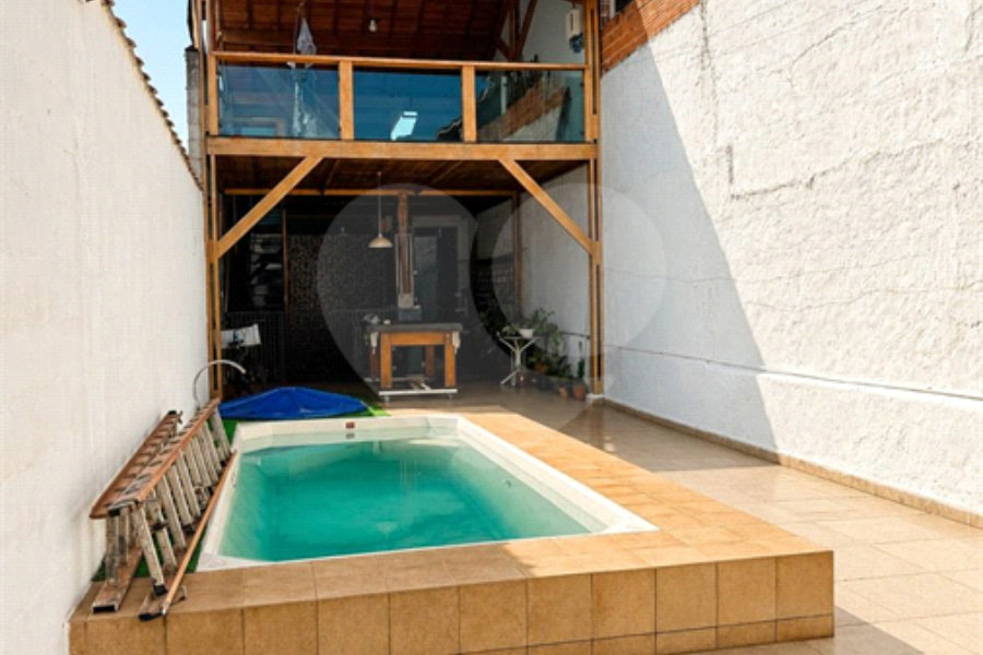 Casa à venda com 5 quartos, sendo 1 suíte, em Parque Edu Chaves, São Paulo, SP