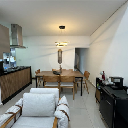 Casa à venda com 3 quartos, sendo 1 suíte, no condomínio Jardim Guarujá, Salto - SP