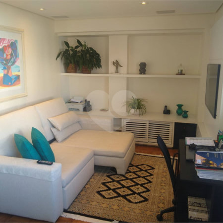 Apartamento à venda com 2 quartos, sendo 1 suíte, em Cerqueira César, São Paulo, SP