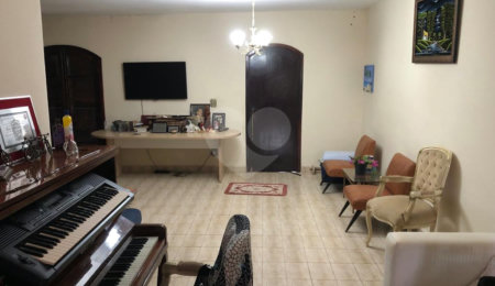 Casa Térrea à venda com 3 quartos, sendo 1 suíte,  em Olho D'água, Mairiporã, SP