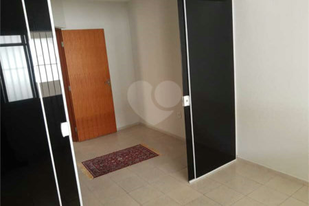 Sobrado à venda com 4 suítes em Vila Santana, Sorocaba, SP