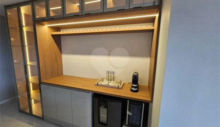 Apartamento à venda com 3 suítes em Jardim Morumbi, São Paulo, SP