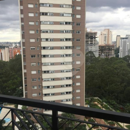 Apartamento à venda com 2 quartos em Vila Andrade, São Paulo, SP