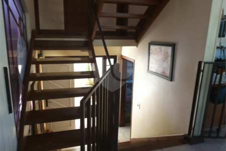 Casa à venda com 3 quartos, sendo 1 suíte, em Vila Gardênia, Atibaia, SP