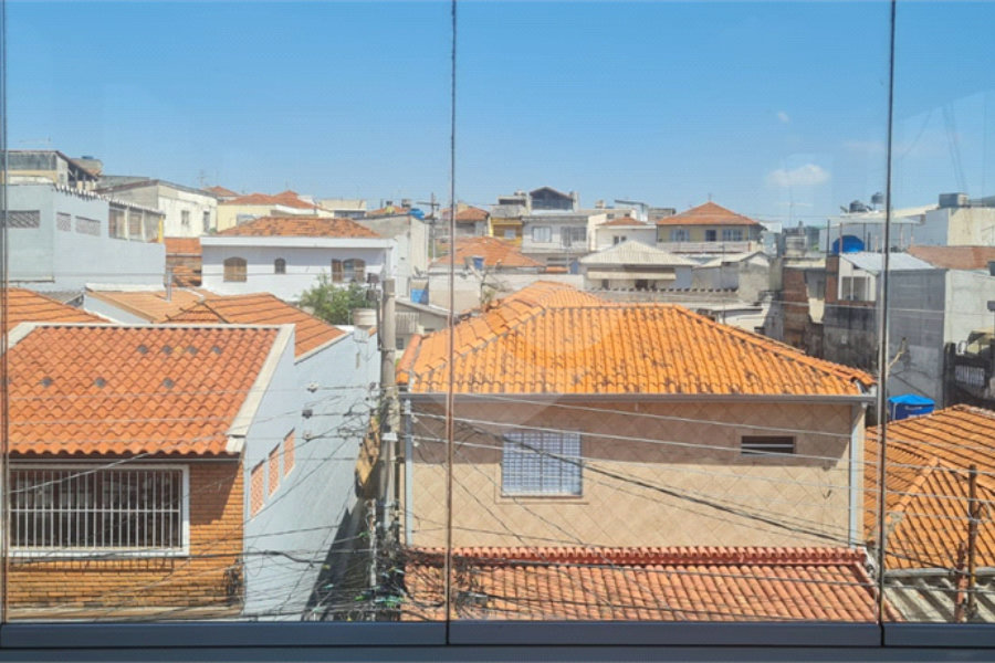 Sobrado à venda com 4 quartos, sendo 2 suítes, em Parque Edu Chaves, São Paulo, SP