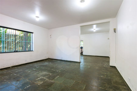 Sobrado à venda ou para alugar com 4 quartos em Jardim Petrópolis, São Paulo, SP
