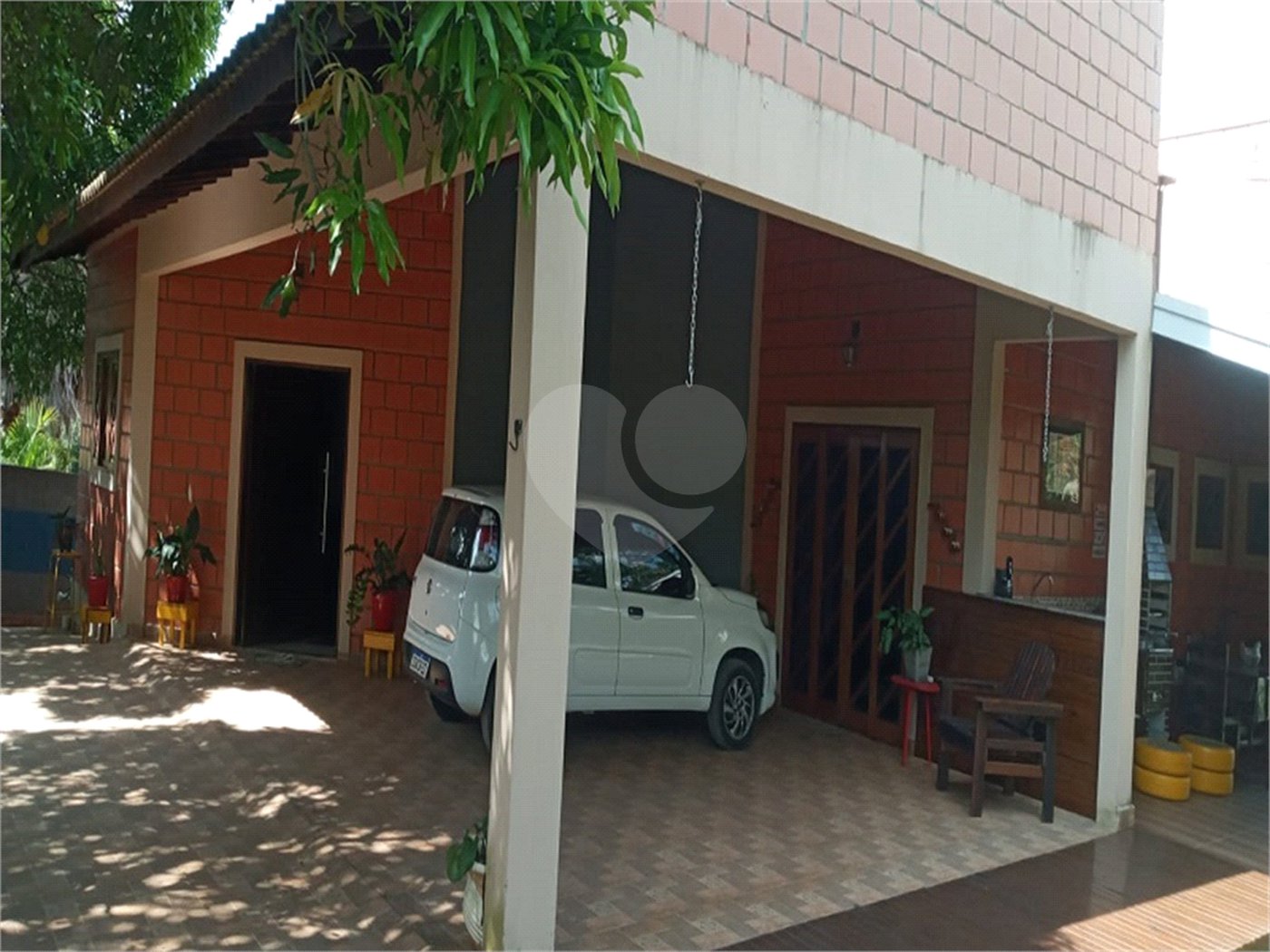 Chácara à venda com 3 quartos, sendo 2 suítes,  em Monterrey, Louveira, SP