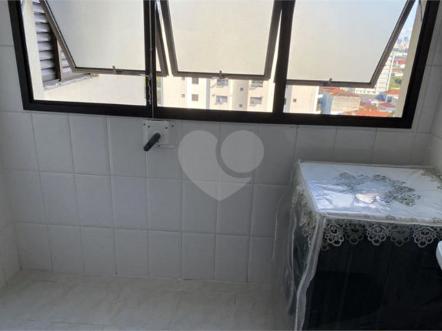 Apartamento à venda com 3 quartos, sendo 1 suíte,  em Vila Guilherme, São Paulo, SP