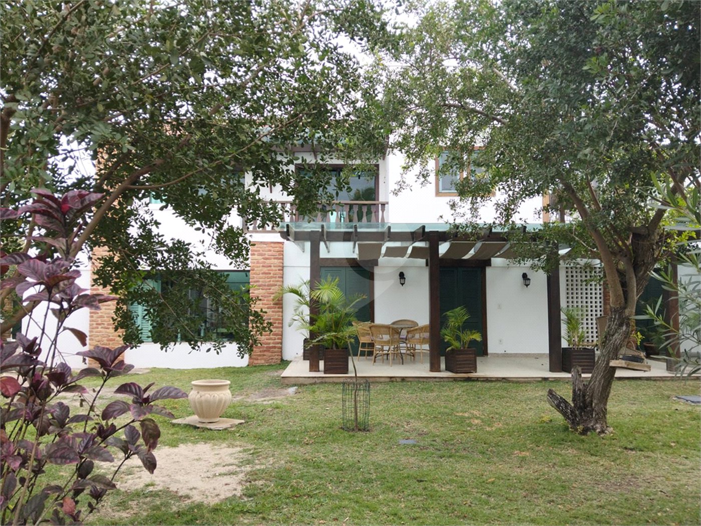 Casa em condomínio à venda com 3 quartos, sendo 2 suítes, em Portinho, Cabo Frio, RJ