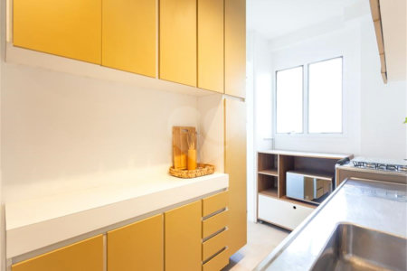Apartamento à venda com 4 quartos, sendo 1 suíte, em Vila Olímpia, São Paulo, SP
